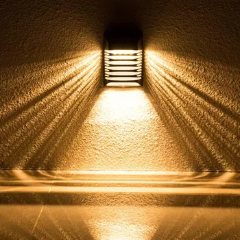 Солнечный светодиодный светильник Наружные солнечные ограждения IP54 Наружные водонепроницаемые палубные светильники Настенный светильник Садовый светильник Подходит для лестничной дорожки